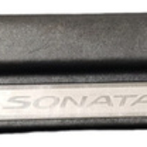 Soleira Dianteira Esquerda Hyundai Sonata 2010/12 858813s100