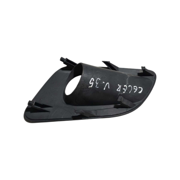 MOLDURA FAROL MILHA DIREITO A132803534 CHERY CELER 2013/2015 - Imagem 3