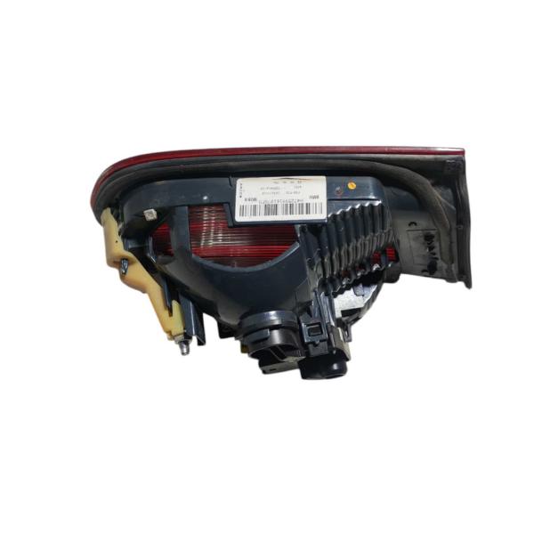 LANTERNA TAMPA TRASEIRA DIREITA BMW 320I 2.0 2013 A 2015 - Imagem 4