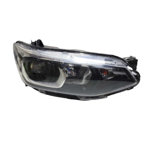 FARO DIANTEIRO DIREITO GM Tracker LTZ 1.2 TURBO 2021/2022