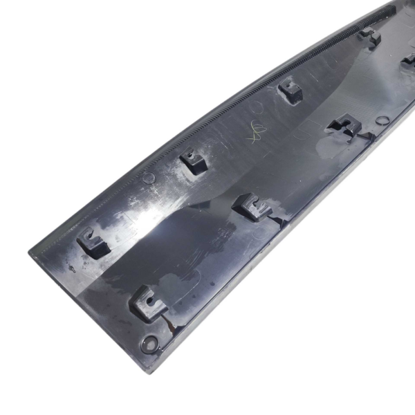 MOLDURA Porta TRAS DIR Gm Tracker 1.2 2021/2022 26275883 - Imagem 6