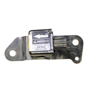 SENSOR FRONTAL MITSUBISHI PAJERO SPORT 2004 A 2010 mr522942