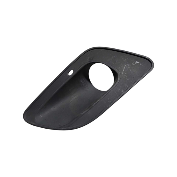 MOLDURA FAROL MILHA DIREITO A132803534 CHERY CELER 2013/2015 - Imagem 2