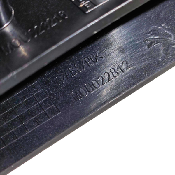 MOLDURA PAINEL INSTRUMENTOS PEUGEOT 208 - 2021 2022 2023 - Imagem 6