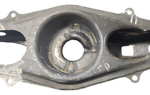 Bandeja Suspensão Traseira Direita Mercedes C250 2012 2013