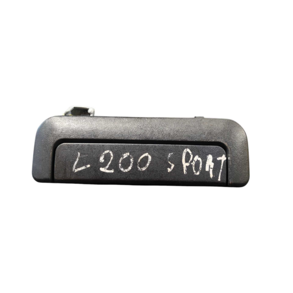 MAÇANETA EXTERNA DIANT DIREITA MITSUBISHI L200 2003 A 2006