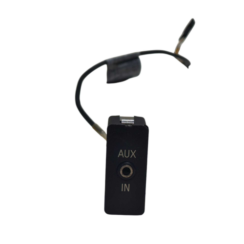 botão entrada cabo auxiliar Bmw 120 2012 a 2016 61316930561