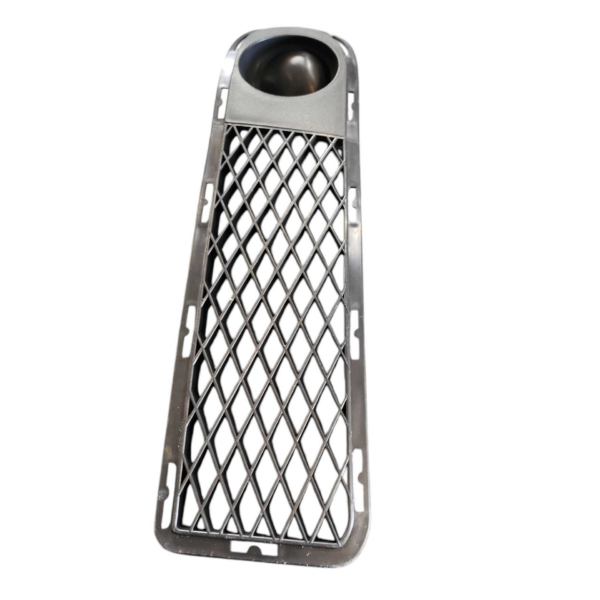 Moldura FAROL Milha direito VOLKSWAGEN Gol G3 1999 a 2005 - Imagem 4