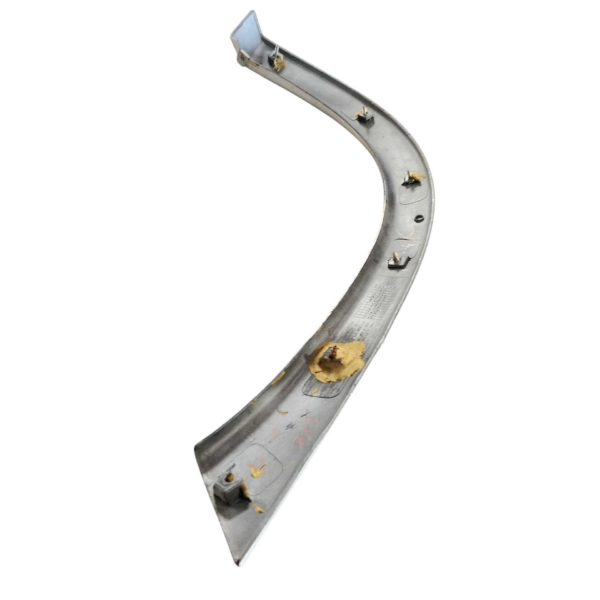 Moldura Paralama direito GM Corsa Classic 2000 a 2008 - Imagem 4