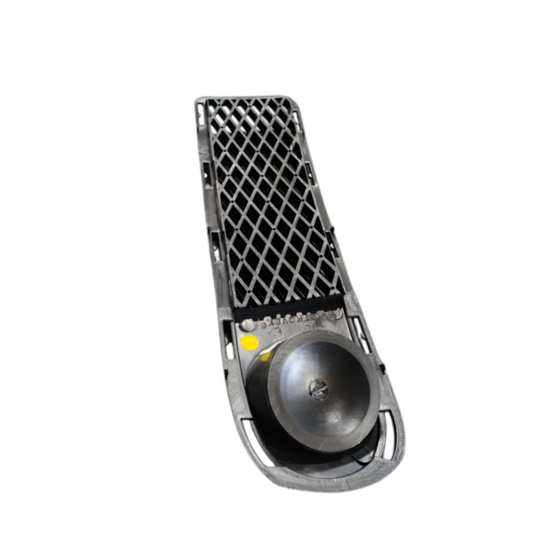 Moldura FAROL Milha direito VOLKSWAGEN Gol G3 1999 a 2005 - Imagem 6