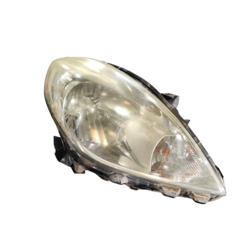 FAROL DIREITO NISSAN VERSA 2011 2012 A 2014
