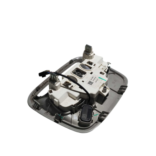 LUZ INTERNA CORTESIA TETO Gm Tracker 2020 A 2022 P26291057 - Imagem 5