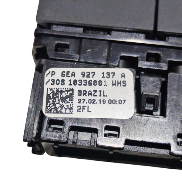BOTÃO ABERTURA PORTA MALAS 6EA927137A VW POLO 1.0 2018/2020 - Imagem 3