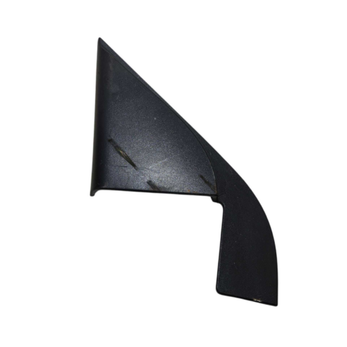 MOLDURA RETROVISOR ESQUERDO NISSAN KICKS 2017 A 2019 DETALHE