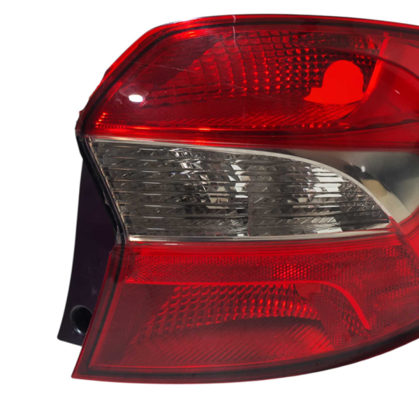 LANTERNA TRASEIRA DIREITA FORD KA HATCH 2017 A 2019 DETALHE - Imagem 5