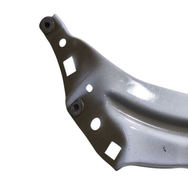 SUPORTE PARALAMA DIREITO 2GK821136 VW TAOS 2023 2024 BRANCO - Imagem 2