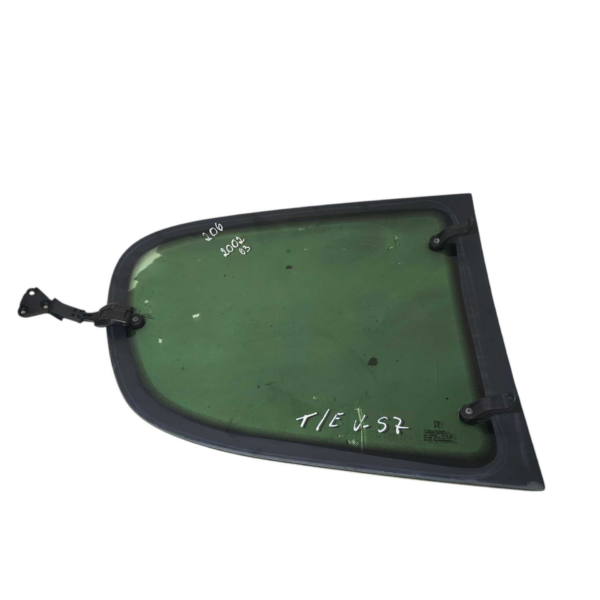 VIDRO FIXO TRASEIRO ESQUERDO PEUGEOT 206 2002 2003 A 2006 - Imagem 3